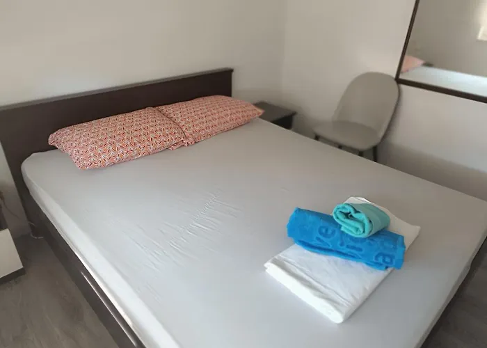 Rooms Macho Split