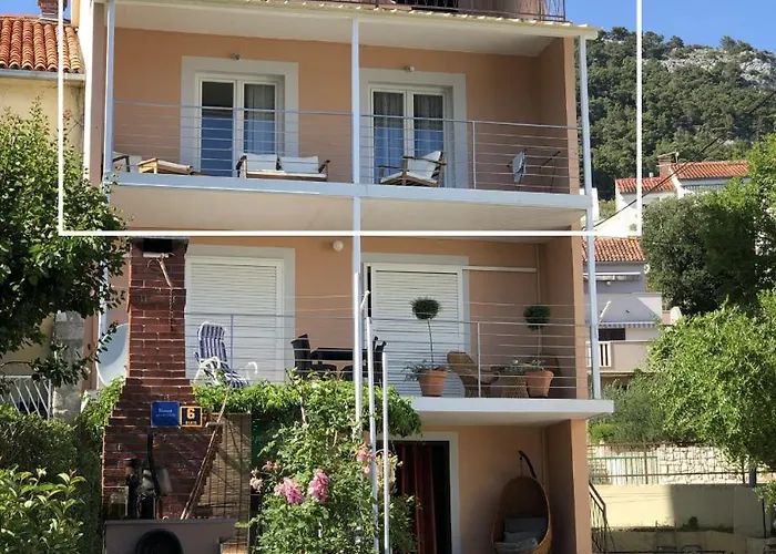 Apartments Kale Center Bol che accetta animali