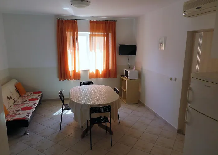 Pet friendly Apartments Kovacic Omis