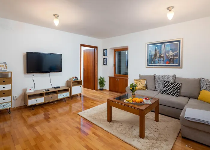 Split Beach Vacation Rentals