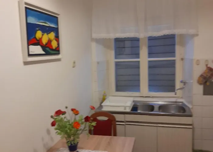 Opium Old City Apartment Split