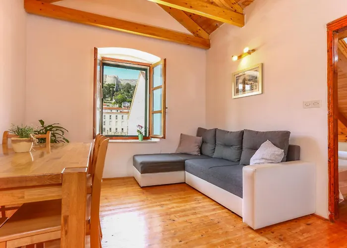 Apartment Lilly With Amazing City View Hvar Town