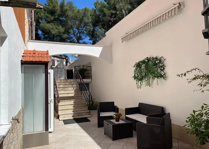 Apartments Coric Trogir