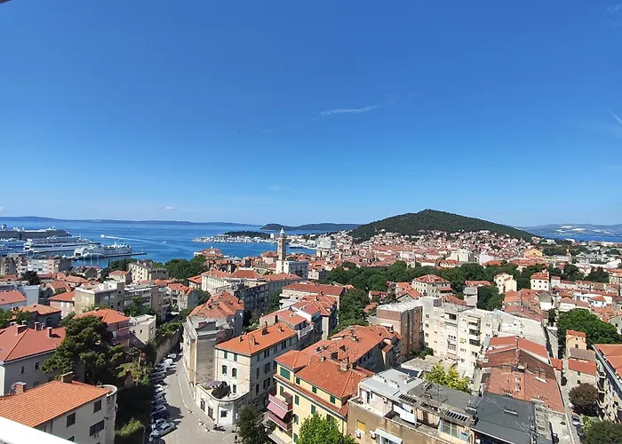 Astonishing View Apartment Split