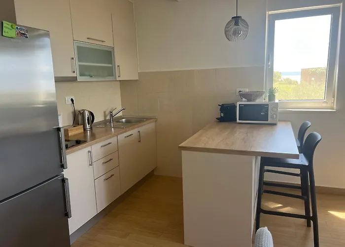 Waterfront Apartments - Tučepi