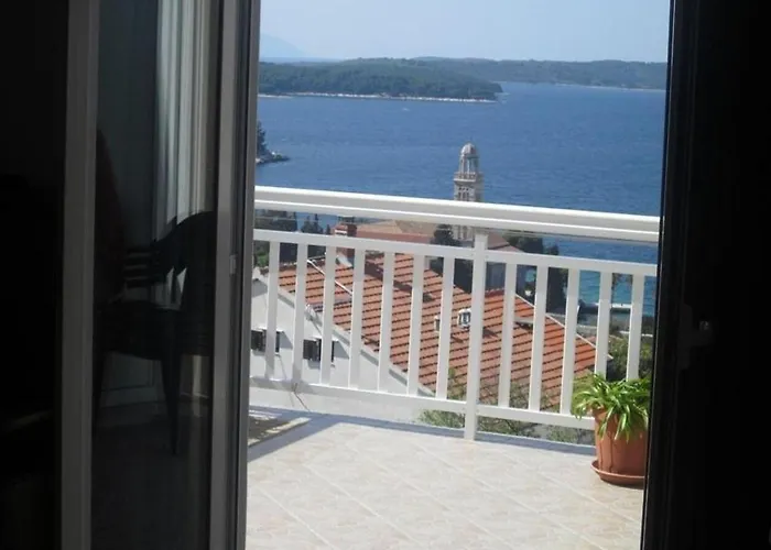 Apartments And Room Dar Hvar Town