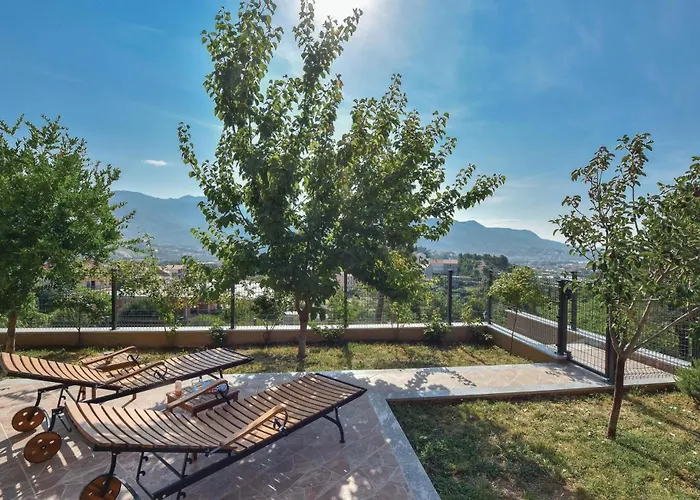 Cozy Home In Split With Private Swimming Pool, Can Be Inside Or Outside