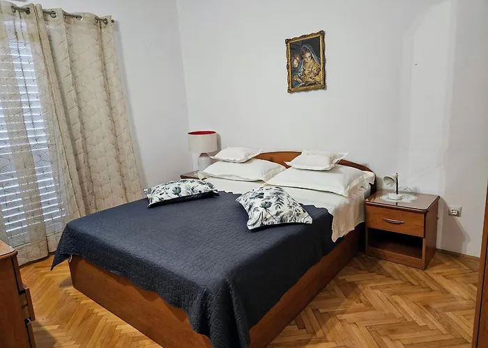 Guest House Antonia Baška Voda
