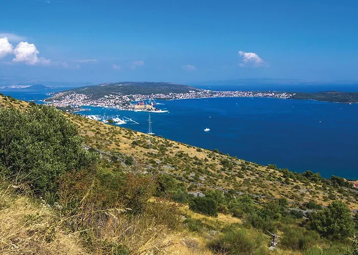 Privates Luxurious Home In Okrug Gornji With Sauna Trogir
