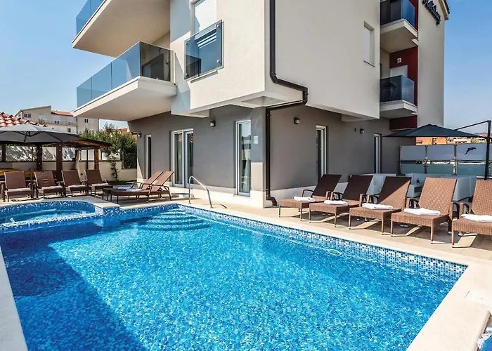 Gorgeous Home In Stobrec With Sauna Spalato