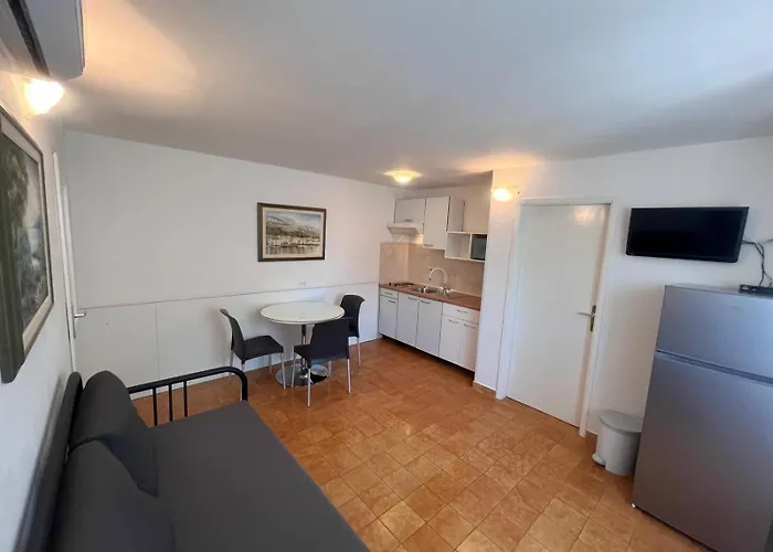 Apartments Klaric Makarska