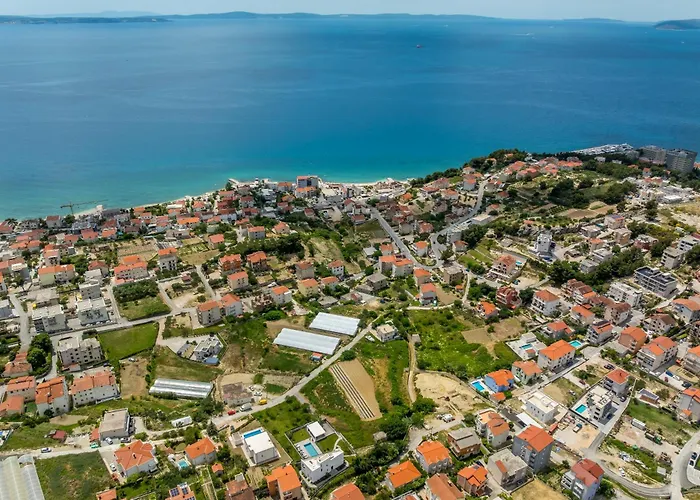 Villa Artea, Luxurious Villa With Heated Pool Podstrana mit Pool