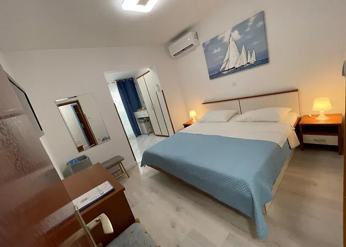 Apartmens And Rooms Madunic V Split