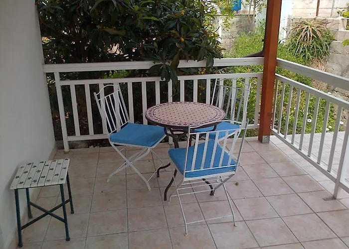 Hotéis três estrelas em Hvar Town