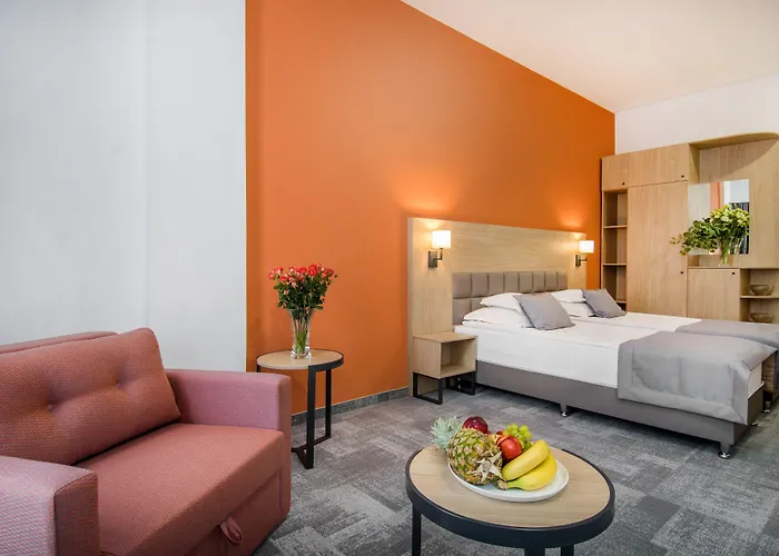 Hotel Split Inn By President