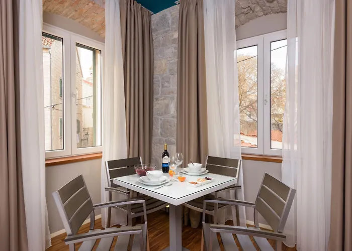 Boutique Riva Luxury Rooms Split