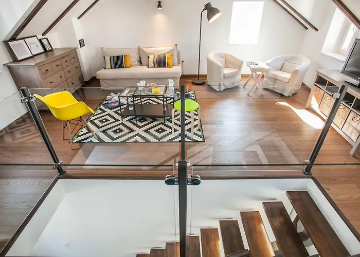 Tinel Longo, Holiday Home For Up To 8, City Center, Bbq, Terrace Traù