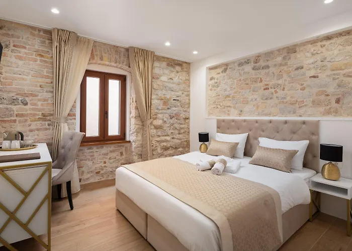 Le Premier Luxury Rooms Split