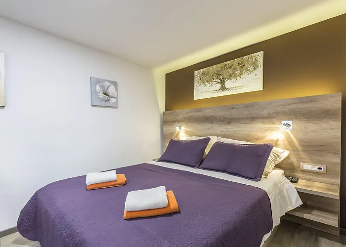 Reval Luxury Stone House Apartments**** Spalato