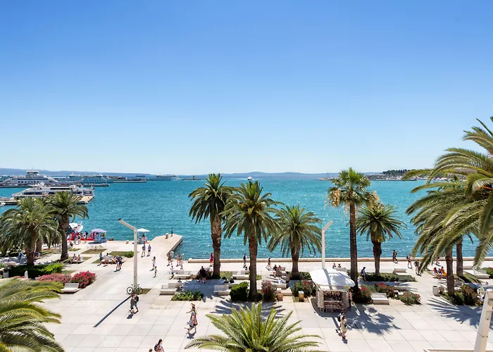 Palms Promenade Luxury Rooms Split