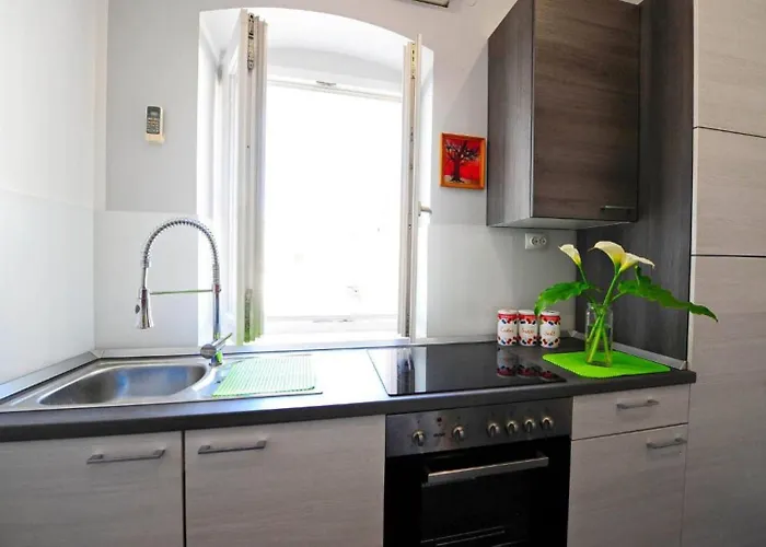 Apartments Bulovic In The Very Center Of Split