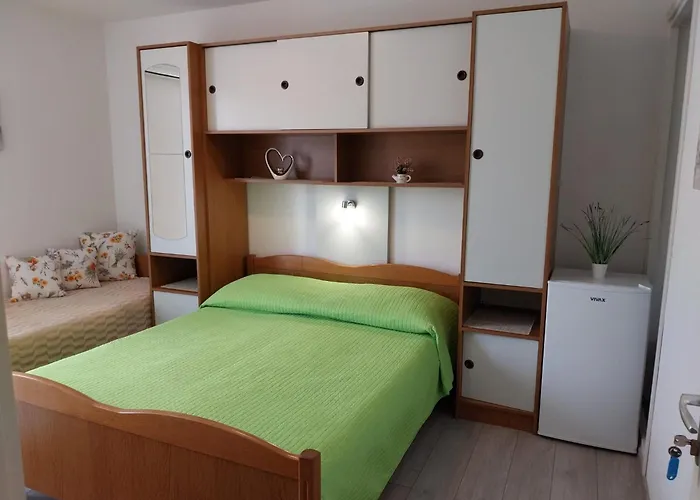 Apartment And Rooms Hvar Vijola Hvar Town