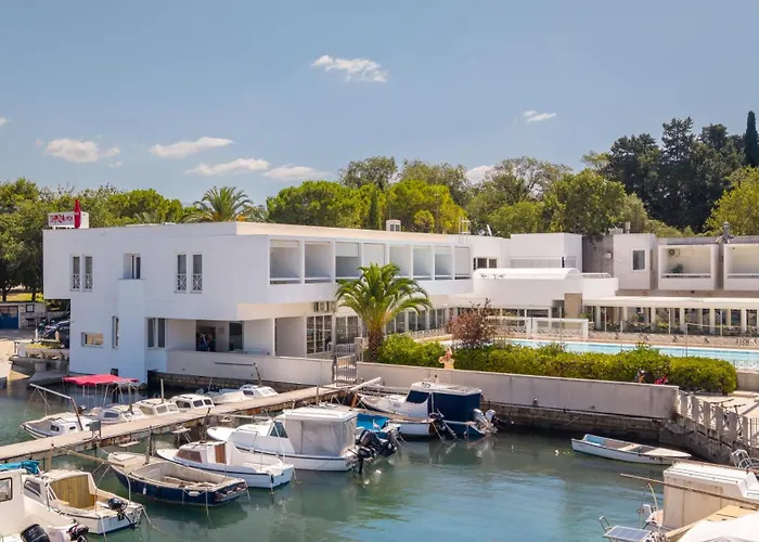Split Hotels
