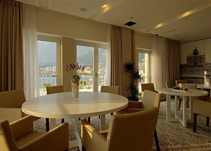 Makarska Hotels