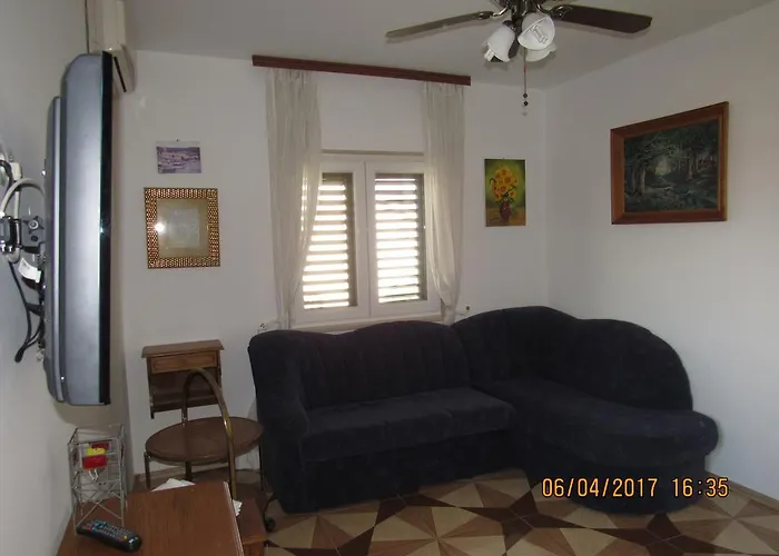 Guest House Vanessa Supetar
