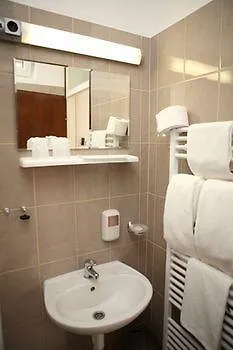 Hotel Baletna Skola Kaštel Kambelovac