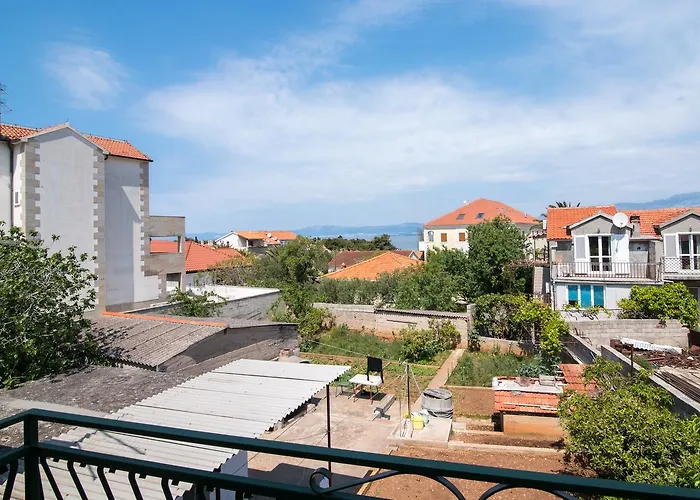 Apartment Alana Supetar