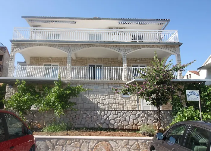 Apartments Marinko Stari Grad 