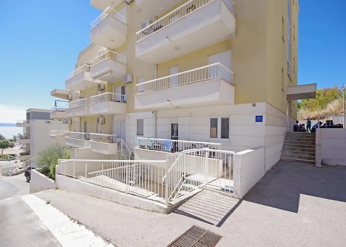 Apartments Kus Split