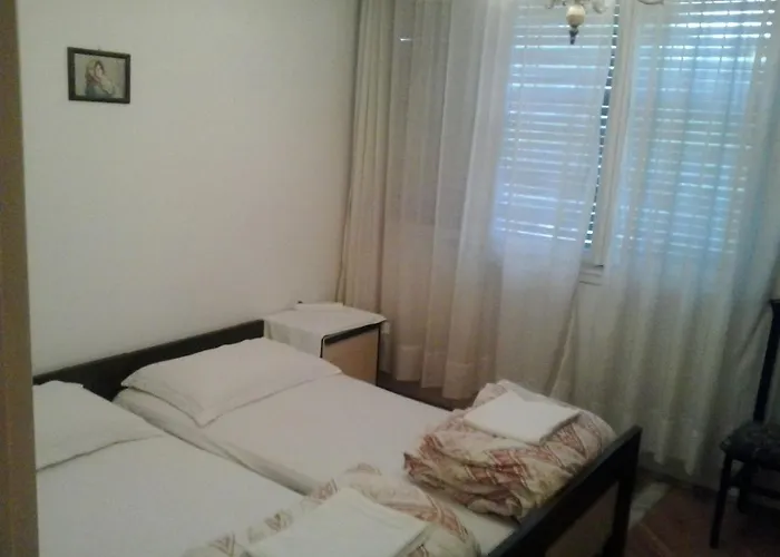 Rooms Nikola - 2 Rooms Split