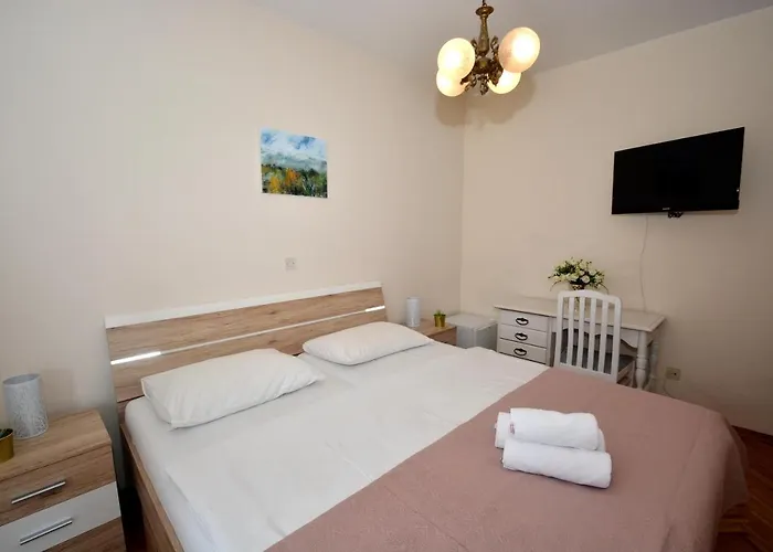 Guesthouse Kamen Kuća Podstrana