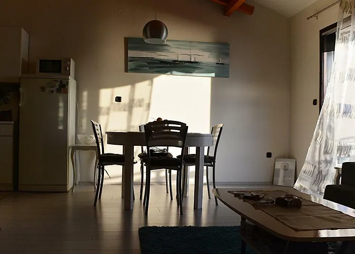 Pet friendly Cosy Sunset Apartment Omis