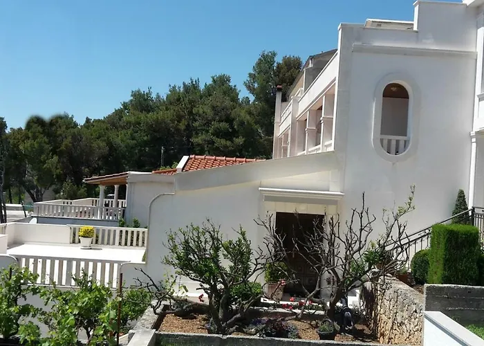 Guest House Fenix Brela