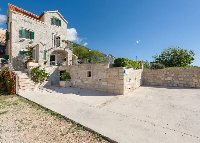 Luxury Villa Mare Bol