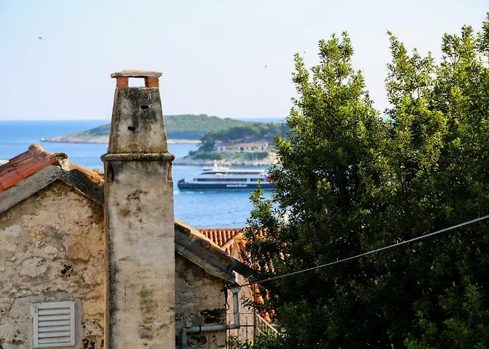 Apartments Sunset Hvar Town que aceita animais de estimação