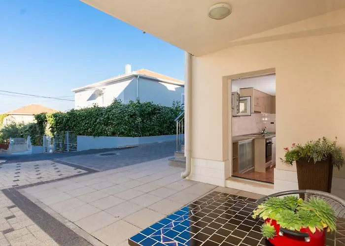 Pet friendly Apartments Cavar Trogir
