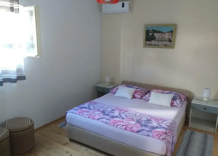 Apartmani Luna Hvar Town