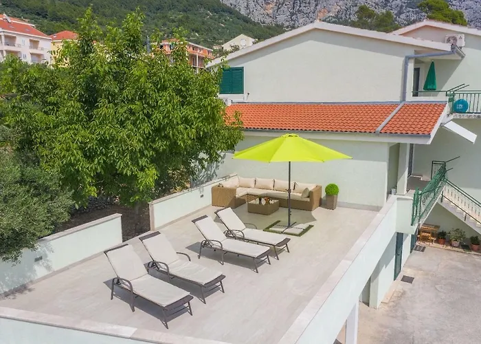 Makarska Vacation Rentals