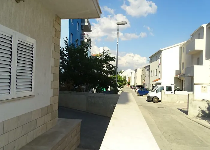 Paradise Apartments Split