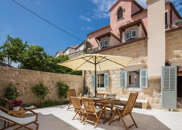 Holiday Home City Walls Hvar Town