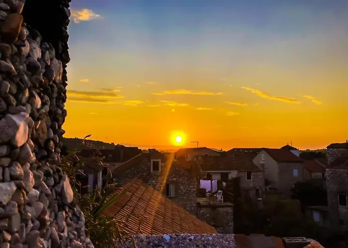 Guest House San Nikola Stari Grad 
