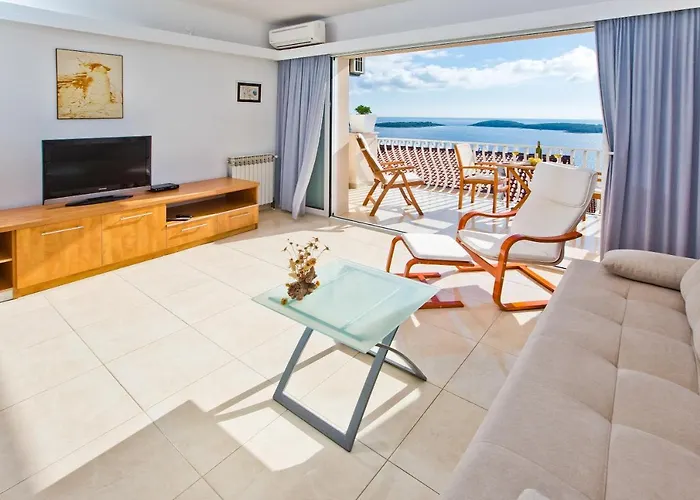 Apartments Tatjana Dominis Hvar Town