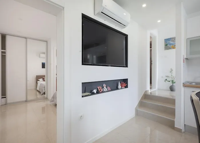Apartments Ela Makarska